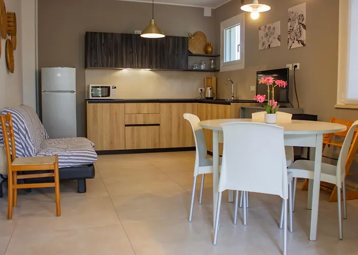 아파트 Giorgio 1 Relax In Pineta 비비오네